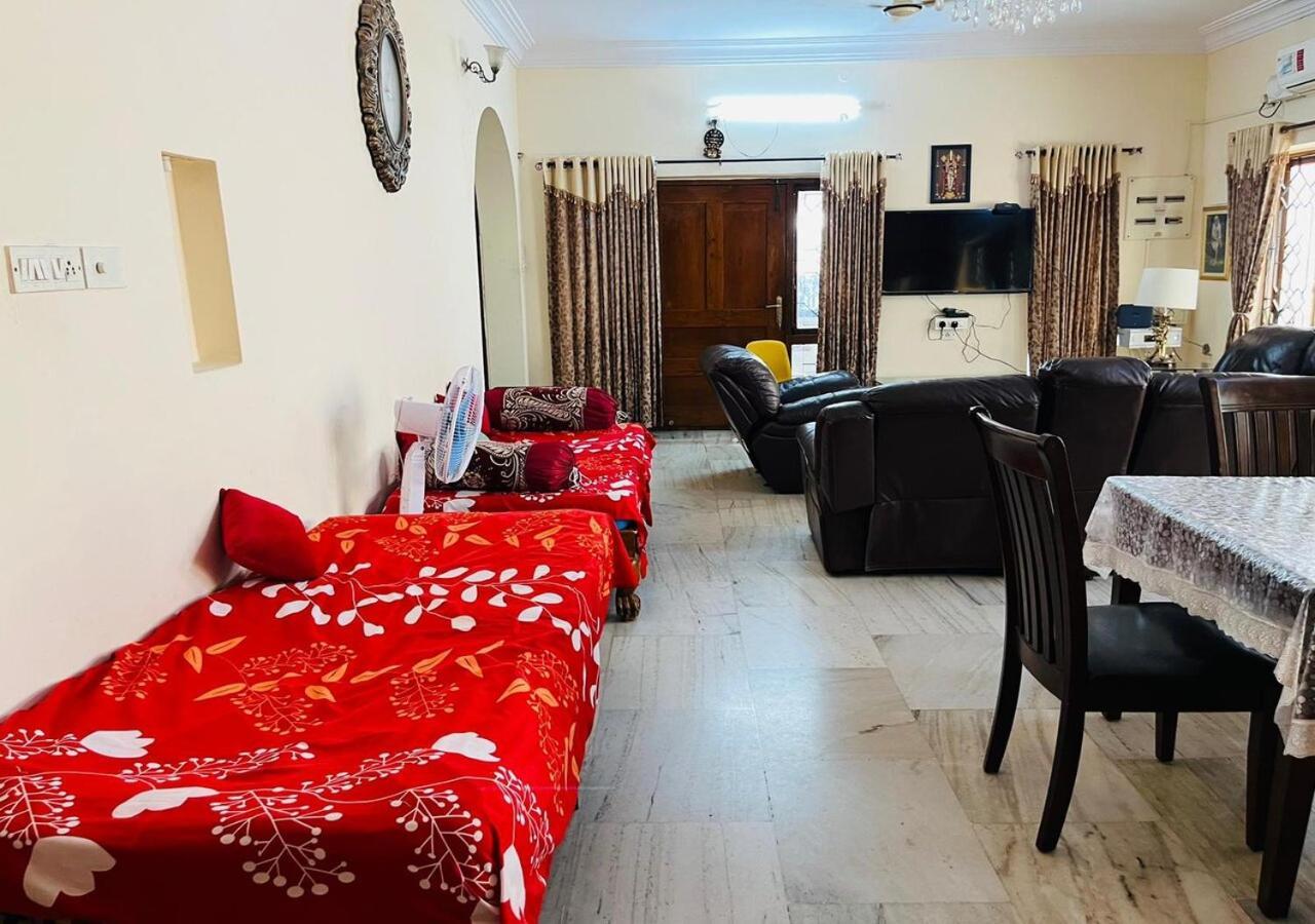 Best Individual Home Stay Near Apollo Jubilee Hills Haïdarabad Extérieur photo