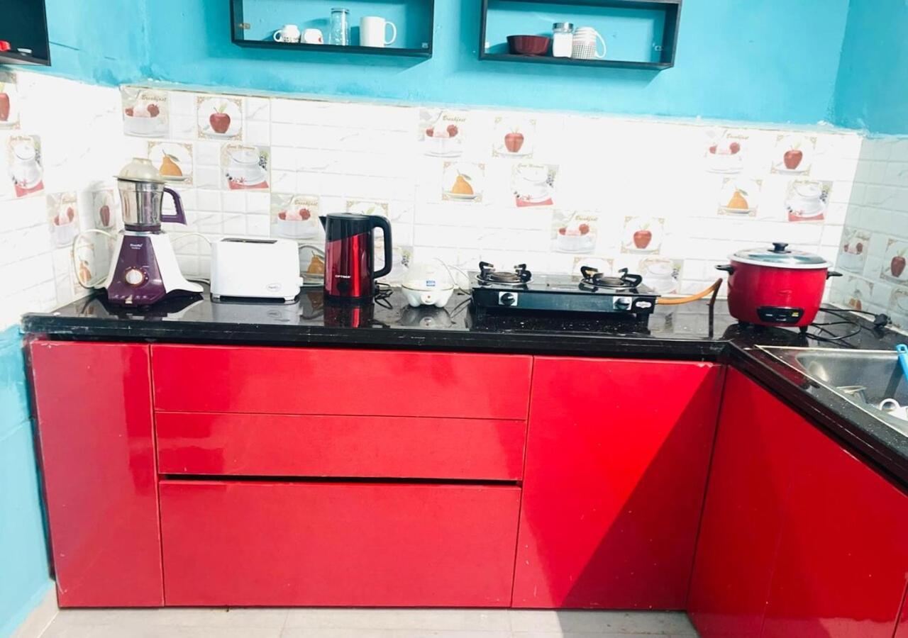 Best Individual Home Stay Near Apollo Jubilee Hills Haïdarabad Extérieur photo