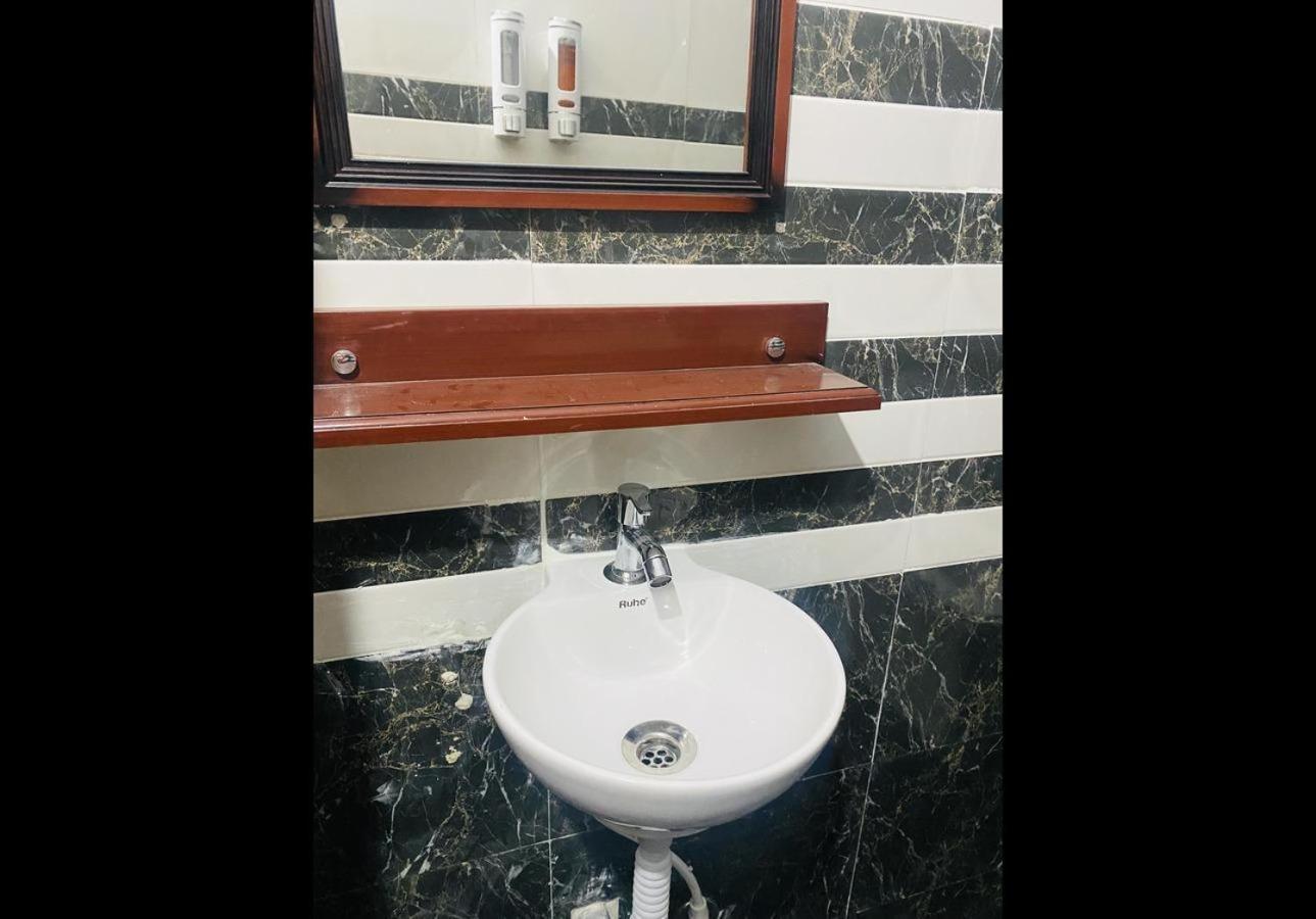 Best Individual Home Stay Near Apollo Jubilee Hills Haïdarabad Extérieur photo